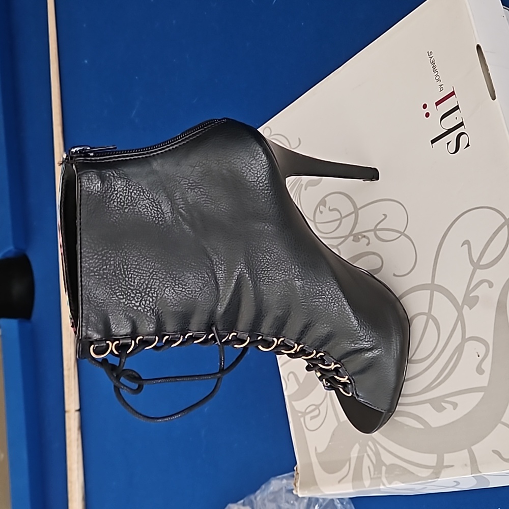 Booties - Picture 2 of 5